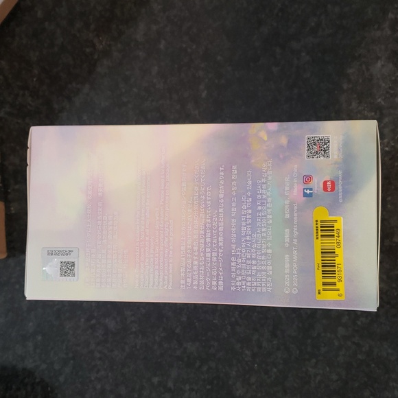 Unopened Authentic Pond Skullpanda L'impressionnisme Pop Mart - Picture 5 of 10